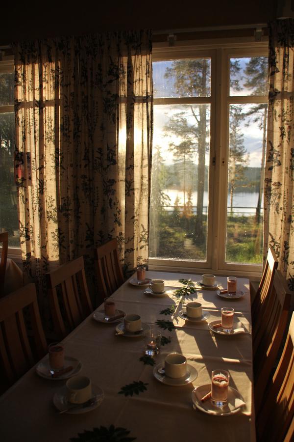 Hotel Vuollerim Екстериор снимка